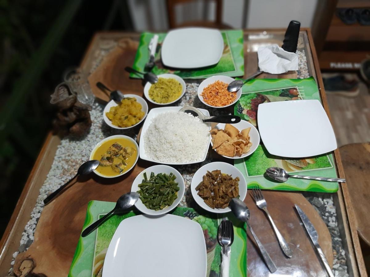 Dhanudi Homestay エッラ エクステリア 写真