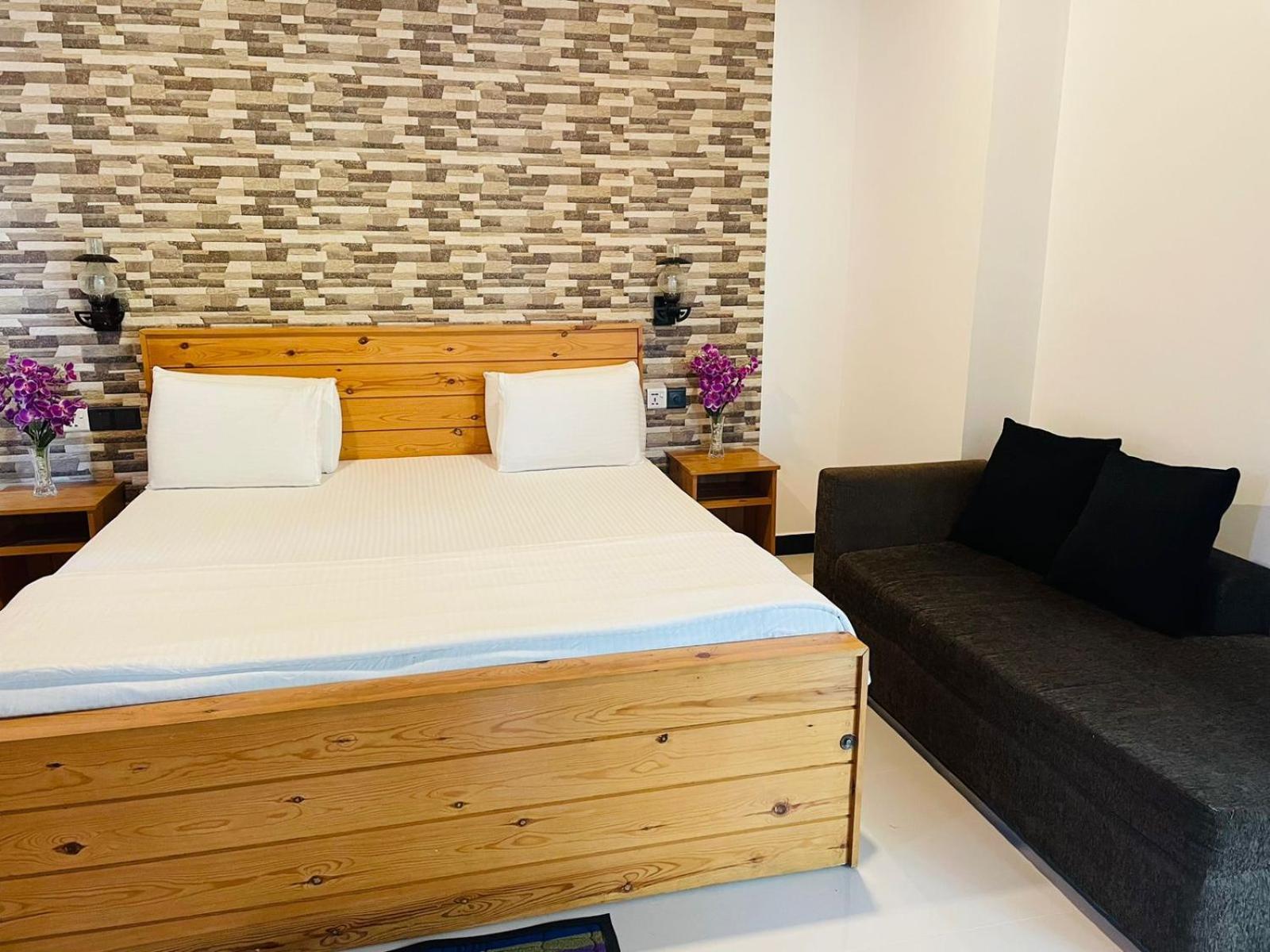 Dhanudi Homestay エッラ エクステリア 写真