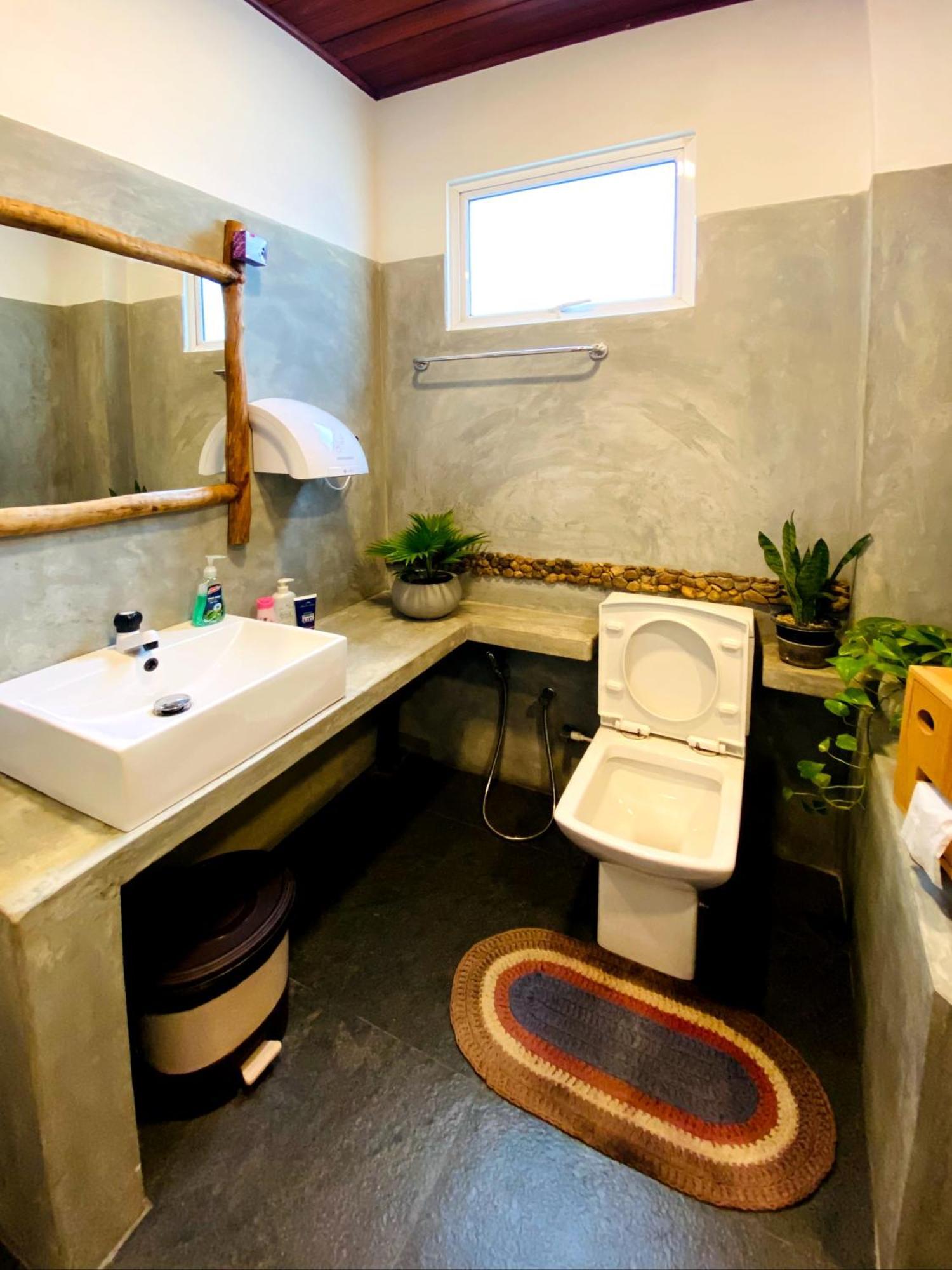 Dhanudi Homestay エッラ エクステリア 写真