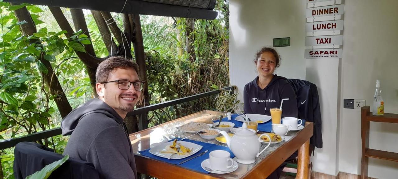 Dhanudi Homestay エッラ エクステリア 写真