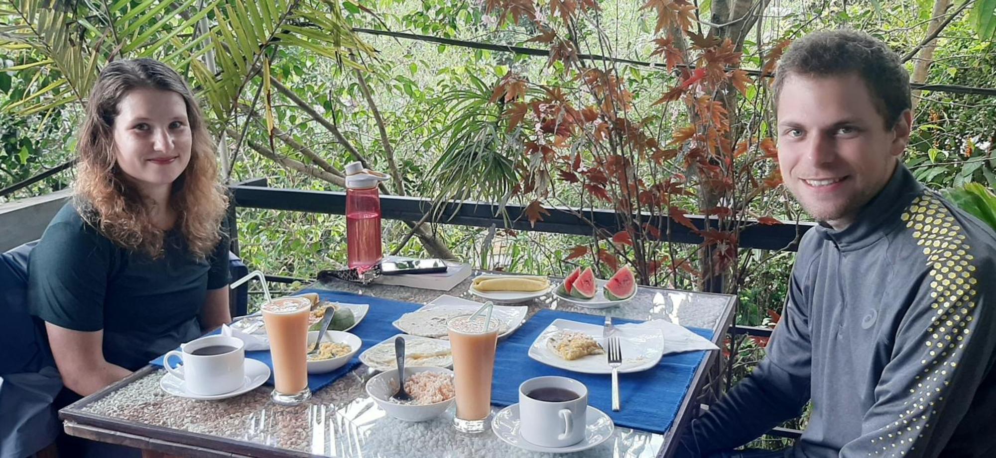 Dhanudi Homestay エッラ エクステリア 写真