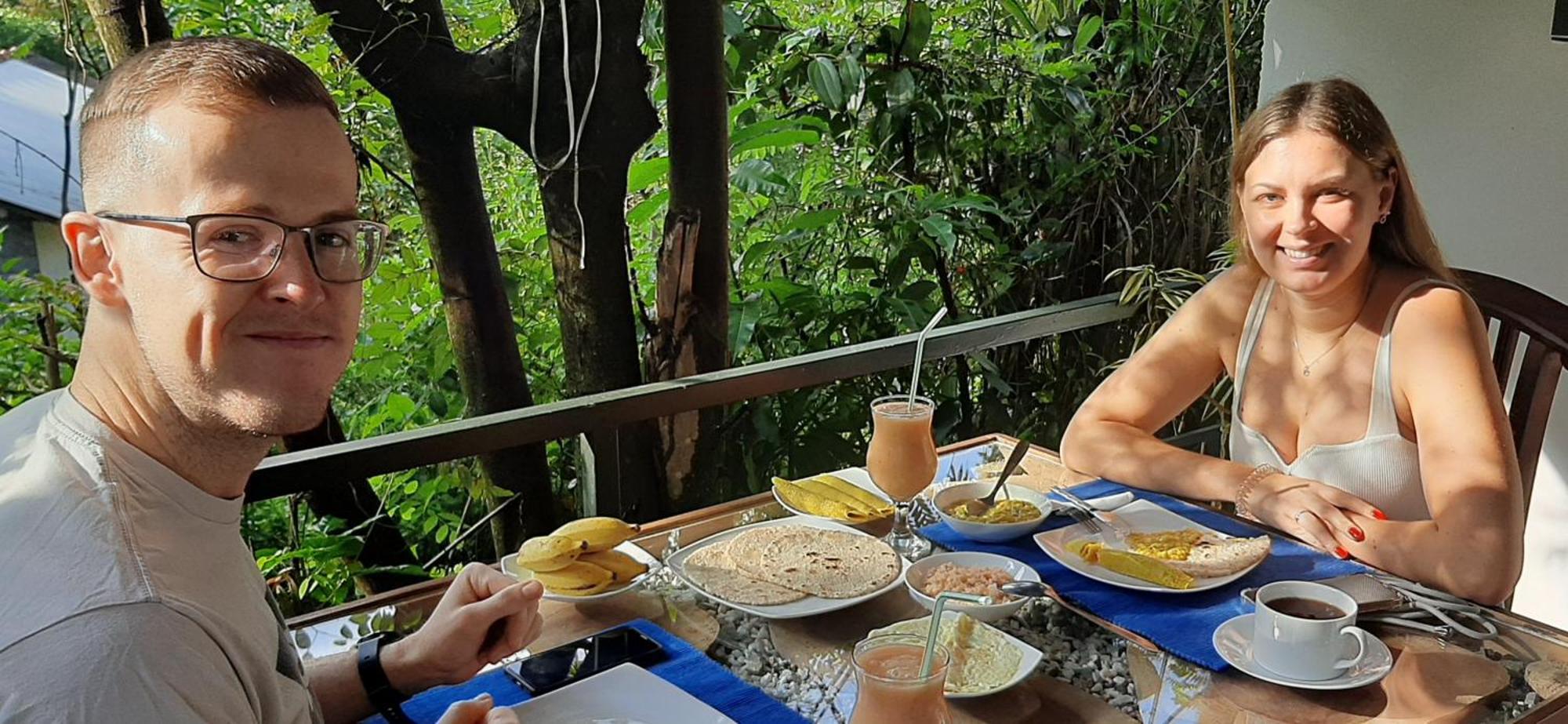 Dhanudi Homestay エッラ エクステリア 写真