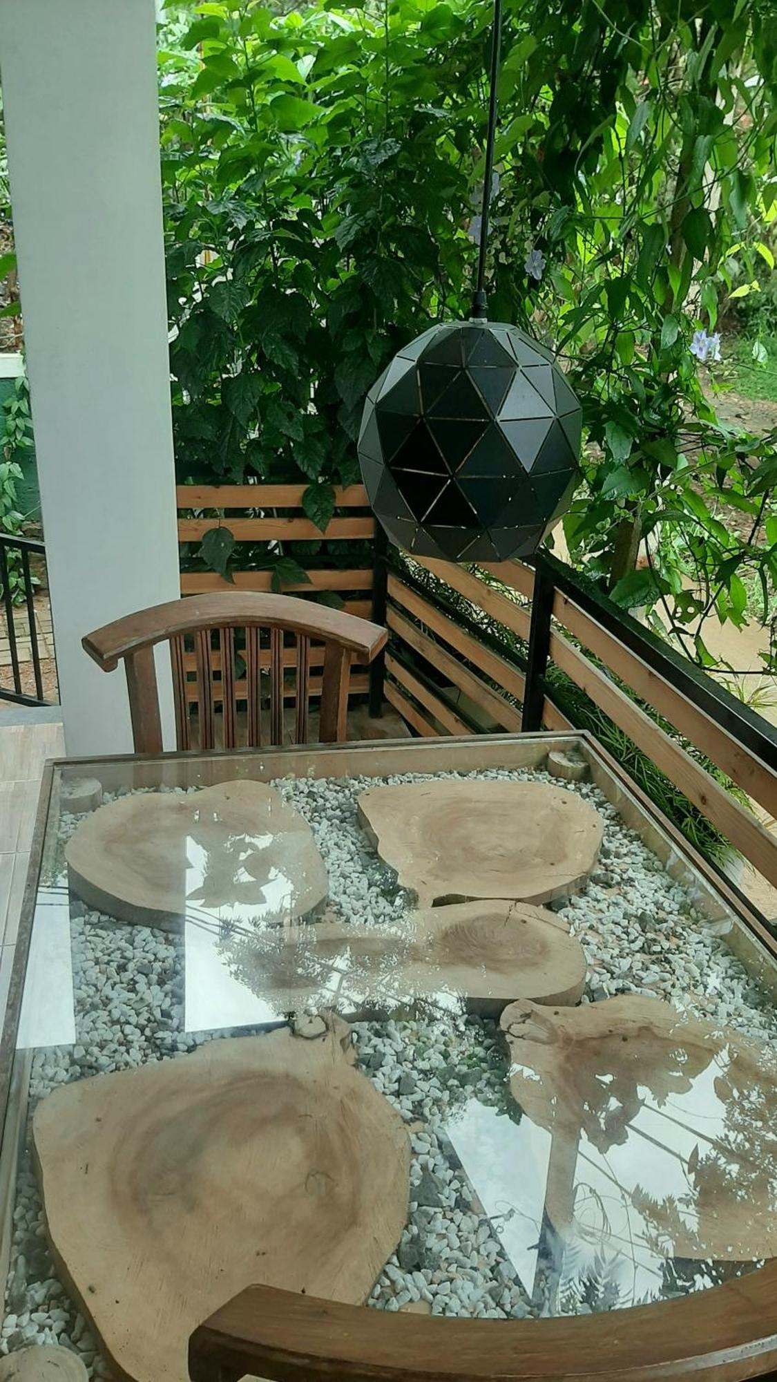 Dhanudi Homestay エッラ エクステリア 写真